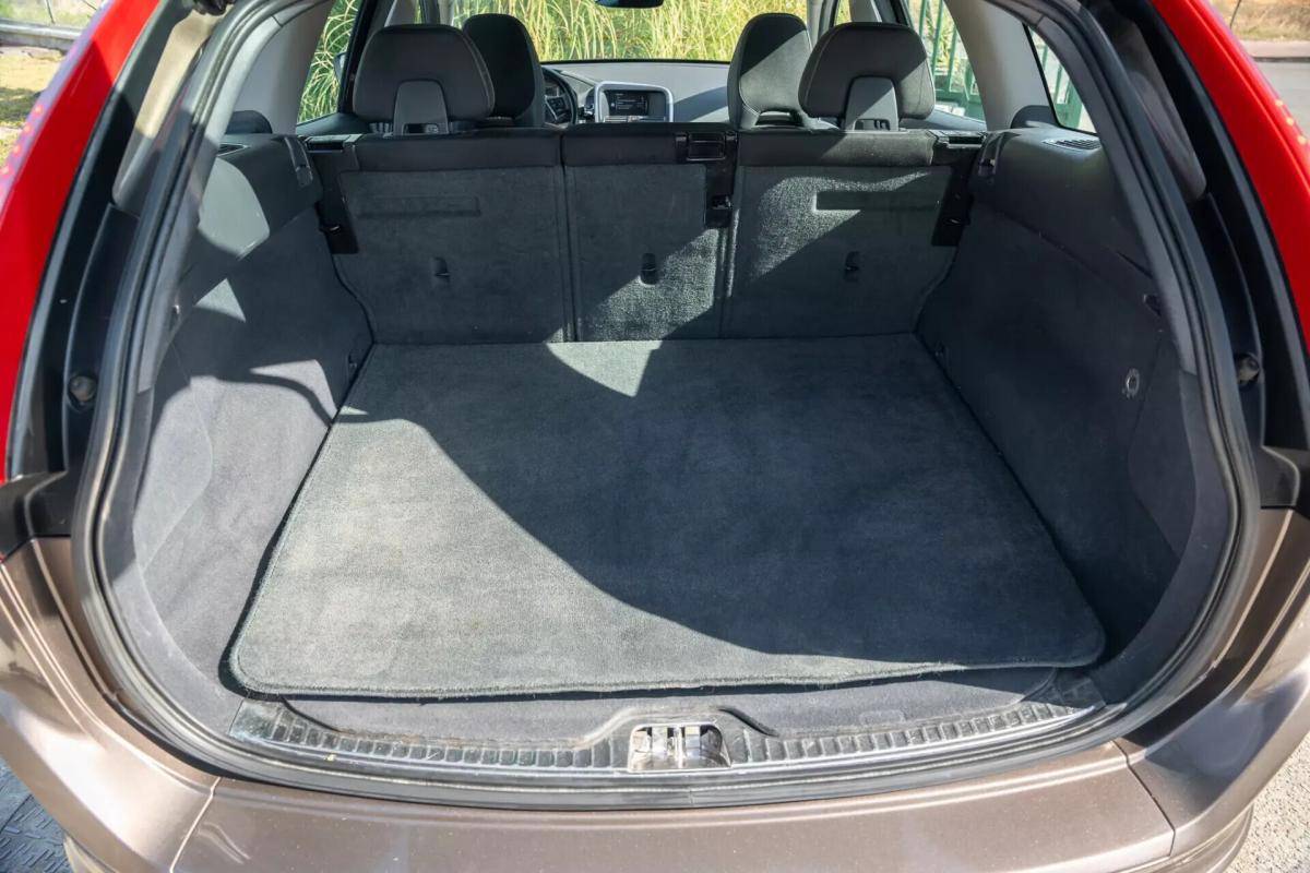 volvo-xc60-2017-diesel-1969cc