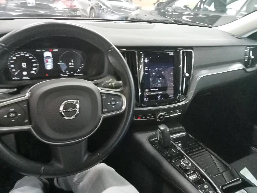 volvo-v60-2020-hibrido-a-gasolina-1969cc