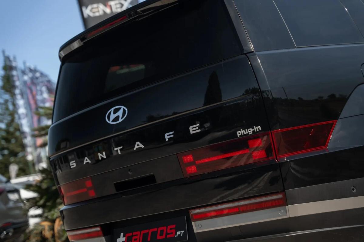 hyundai-santa-fe-2025-hibrido-a-gasolina-1598cc