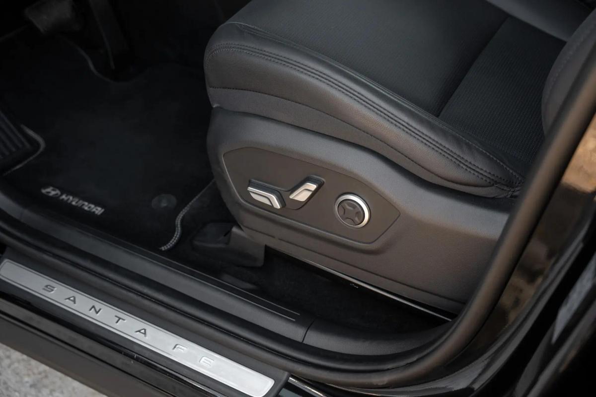hyundai-santa-fe-2025-hibrido-a-gasolina-1598cc