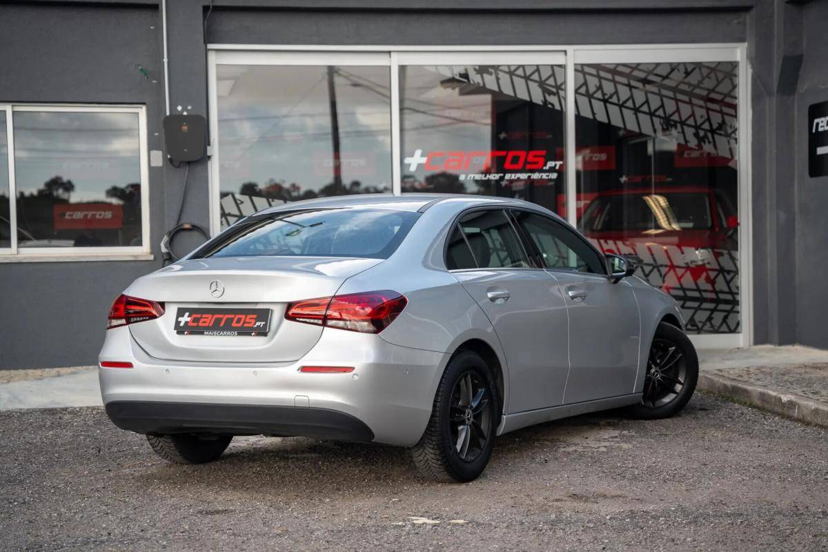 mercedes-benz-classe-a-a-180-limousine-auto-style-plus-gps-led-2020-diesel-1461cc