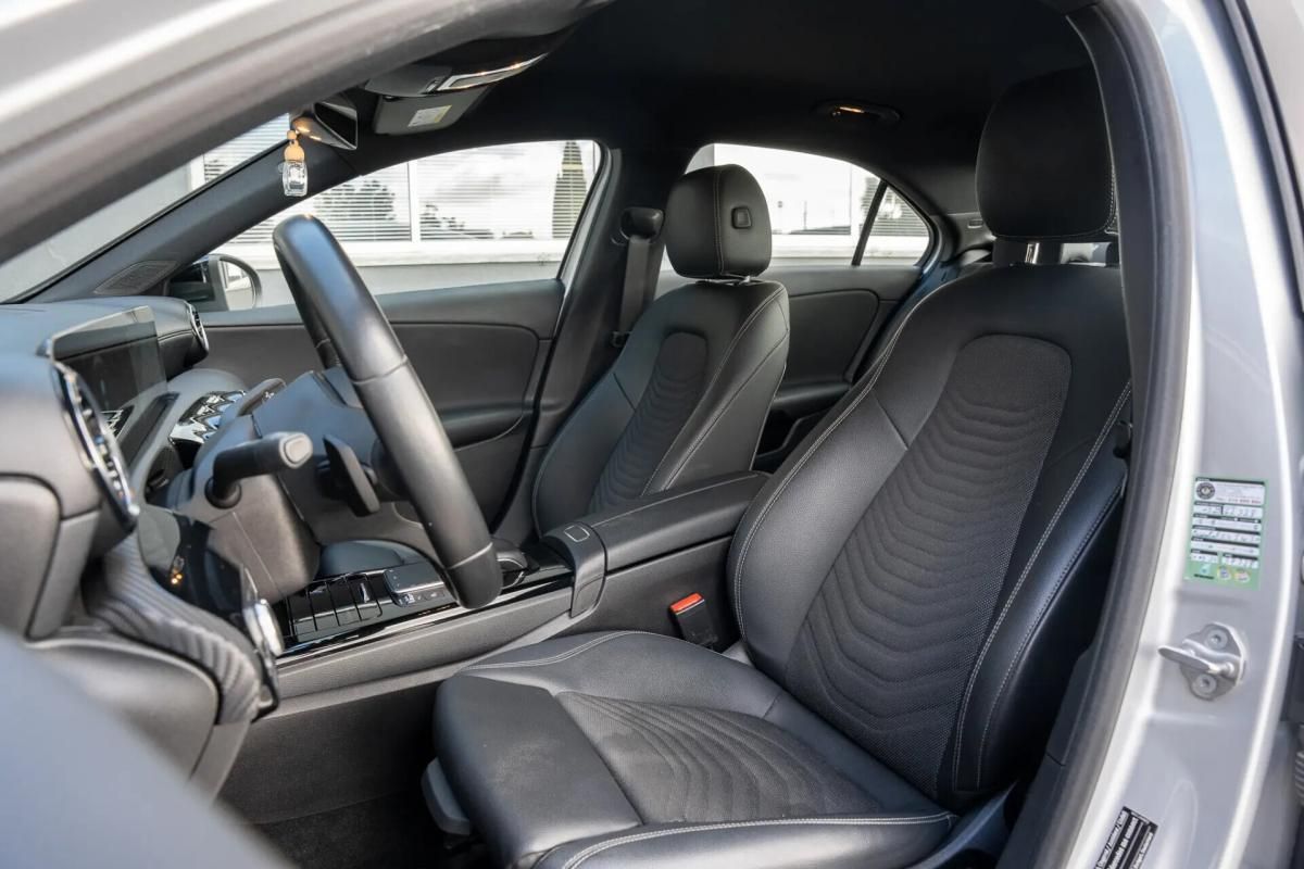 mercedes-benz-classe-a-a-180-limousine-auto-style-plus-gps-led-2020-diesel-1461cc