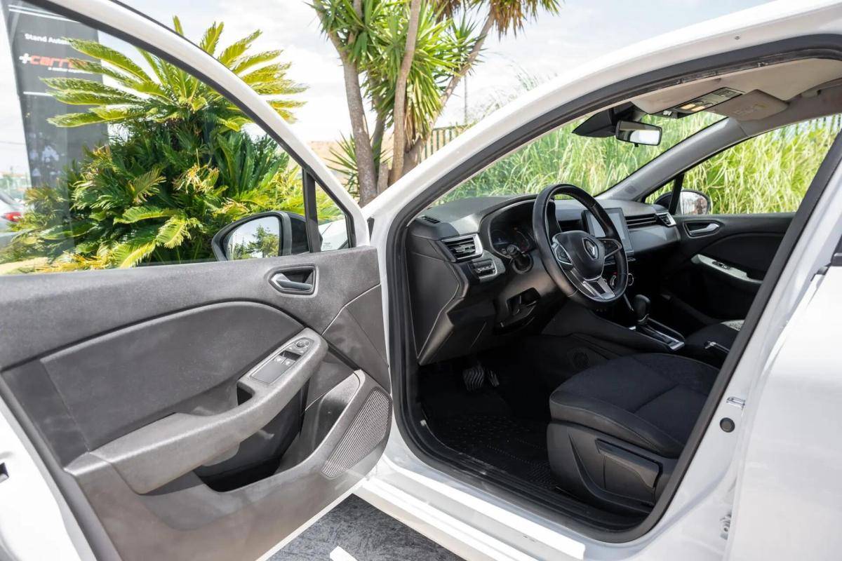 renault-clio-2022-hibrido-a-gasolina-1598cc