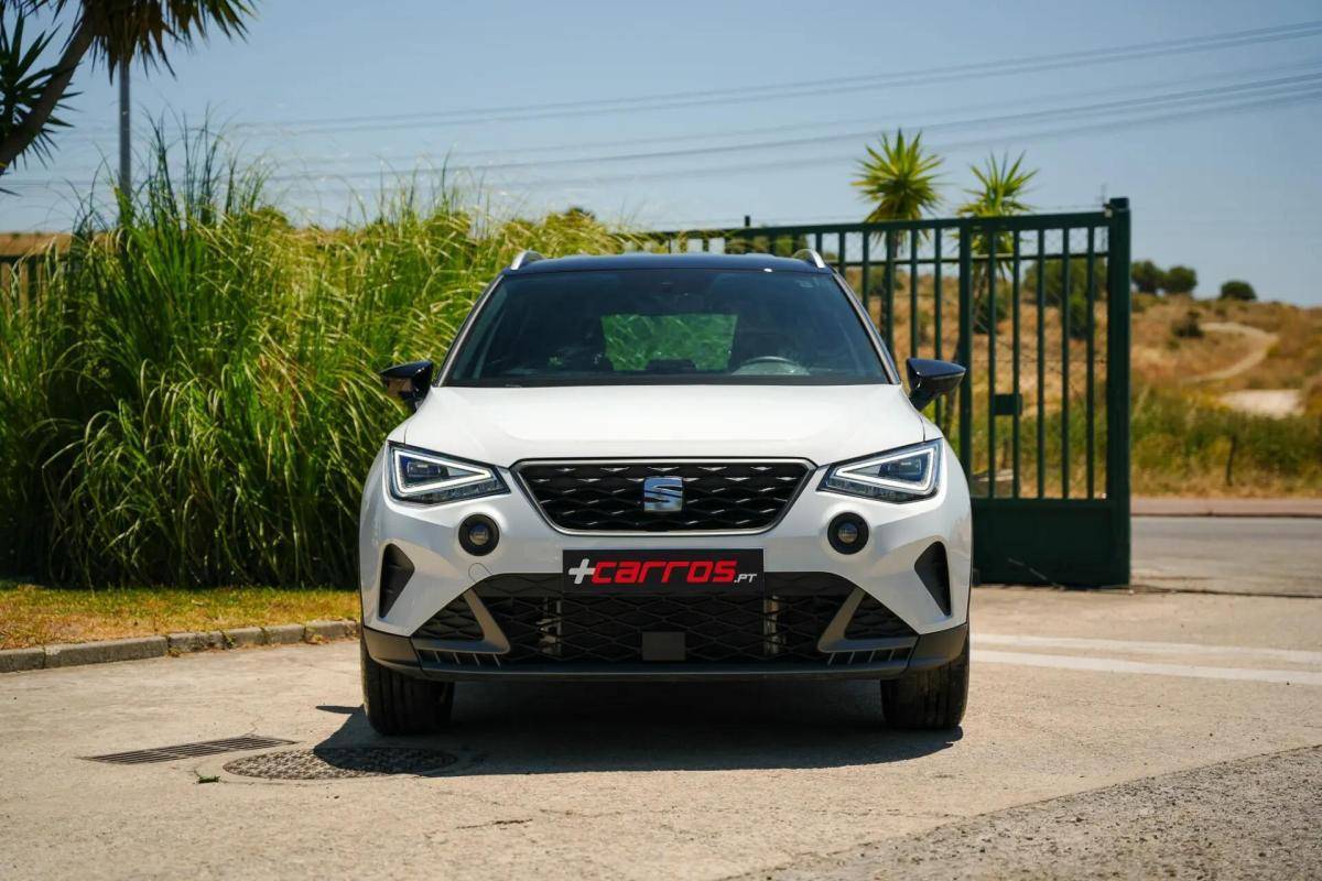 seat-arona-2025-gasolina-999cc