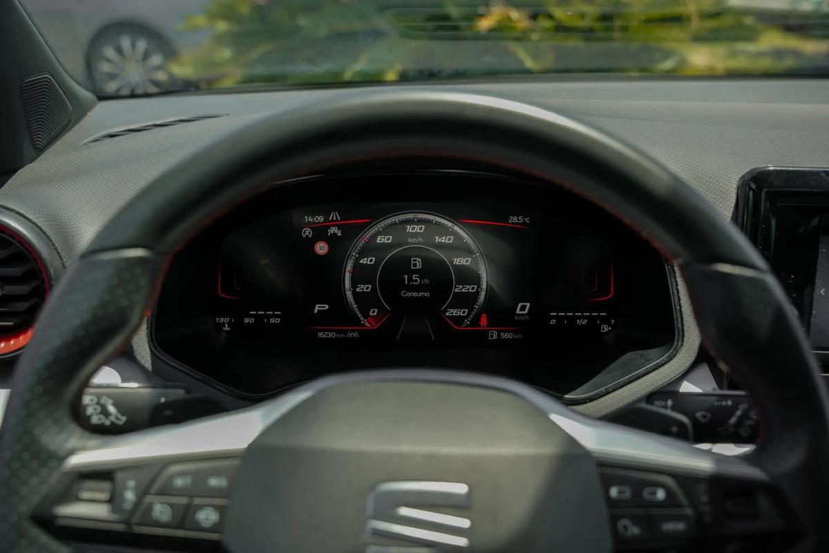 seat-arona-2025-gasolina-999cc