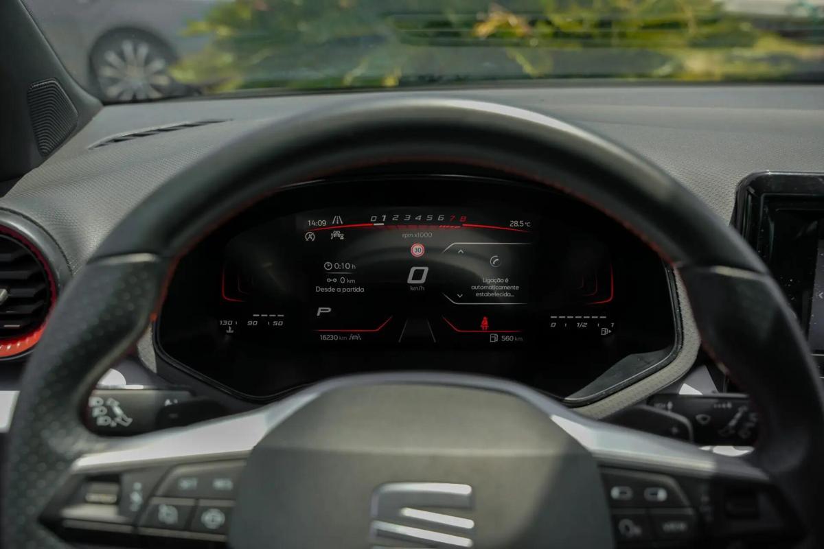 seat-arona-2025-gasolina-999cc