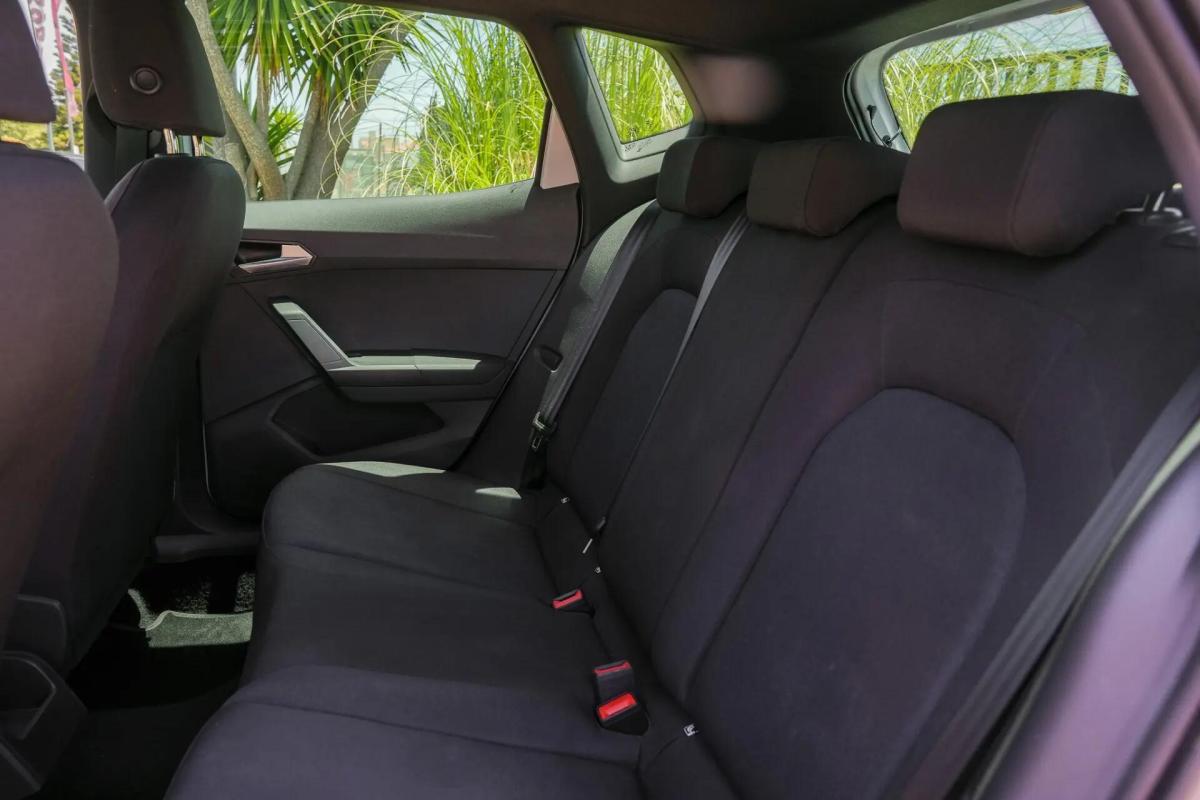 seat-arona-2025-gasolina-999cc