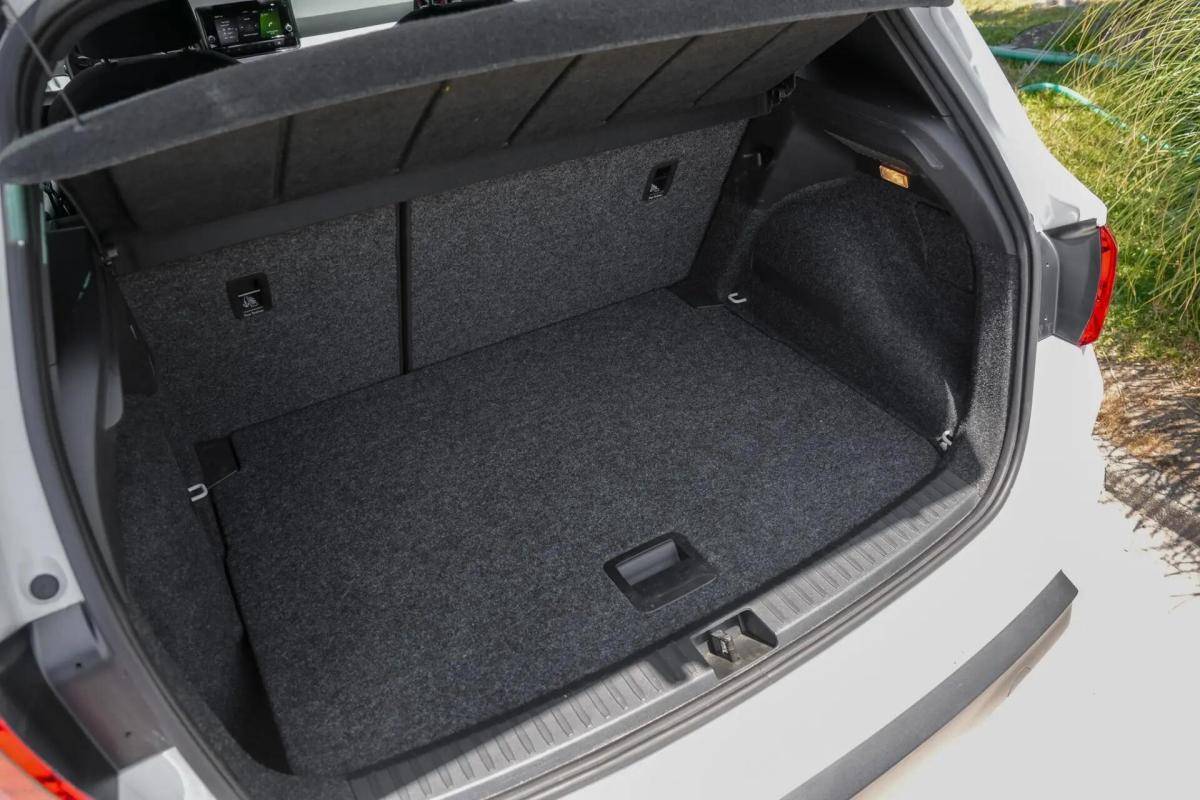 seat-arona-2025-gasolina-999cc