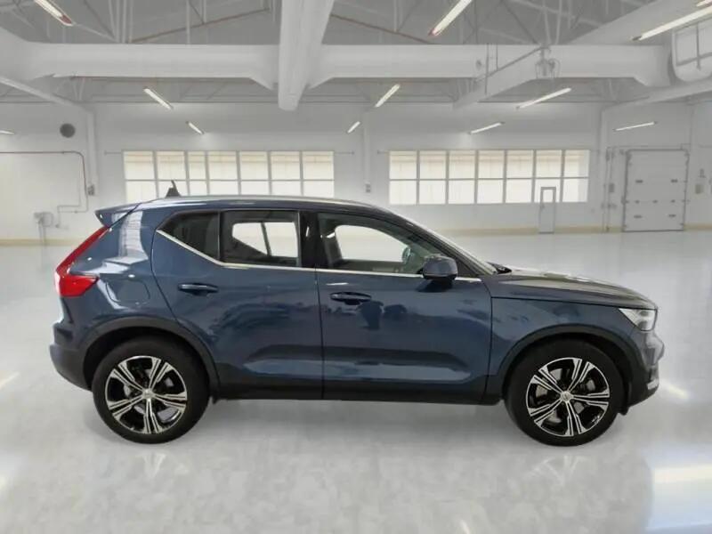 volvo-xc40-2021-hibrido-a-gasolina-1477cc