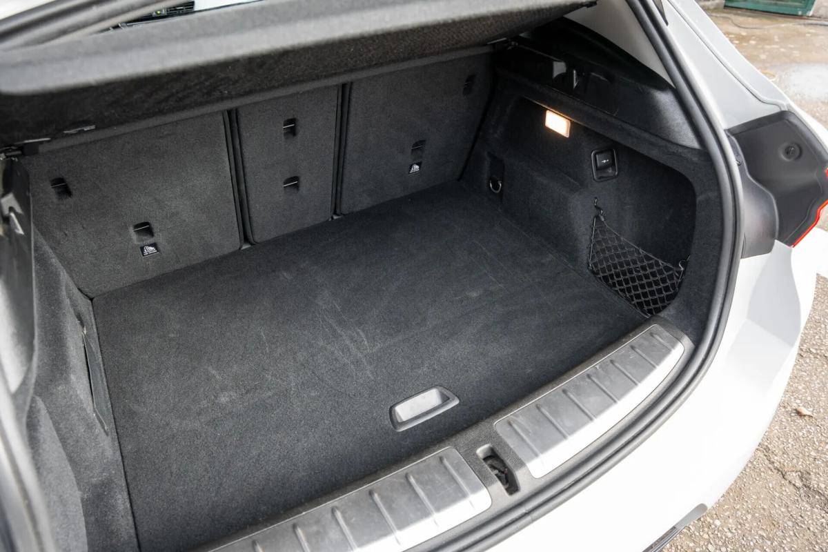 bmw-x2-sdrive18d-2021-diesel-1995cc
