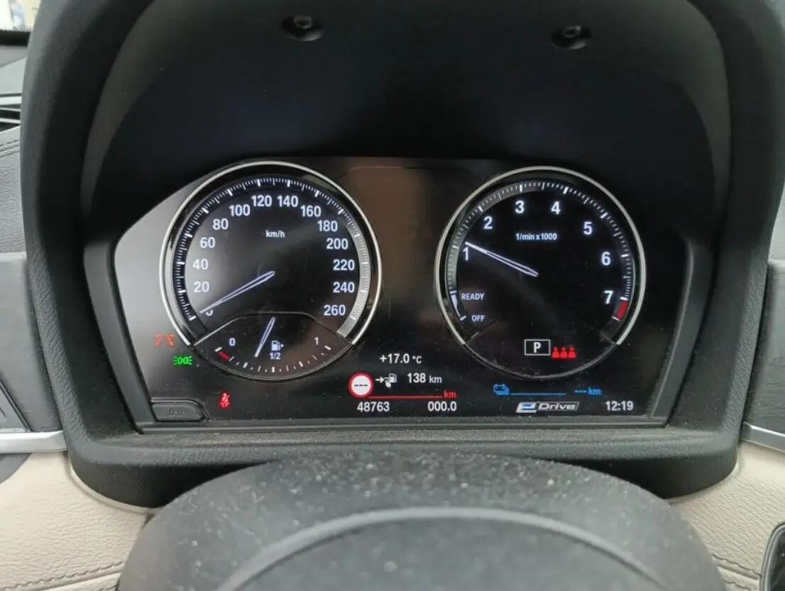 bmw-x1-xdrive25e-2022-hibrido-a-gasolina-1499cc