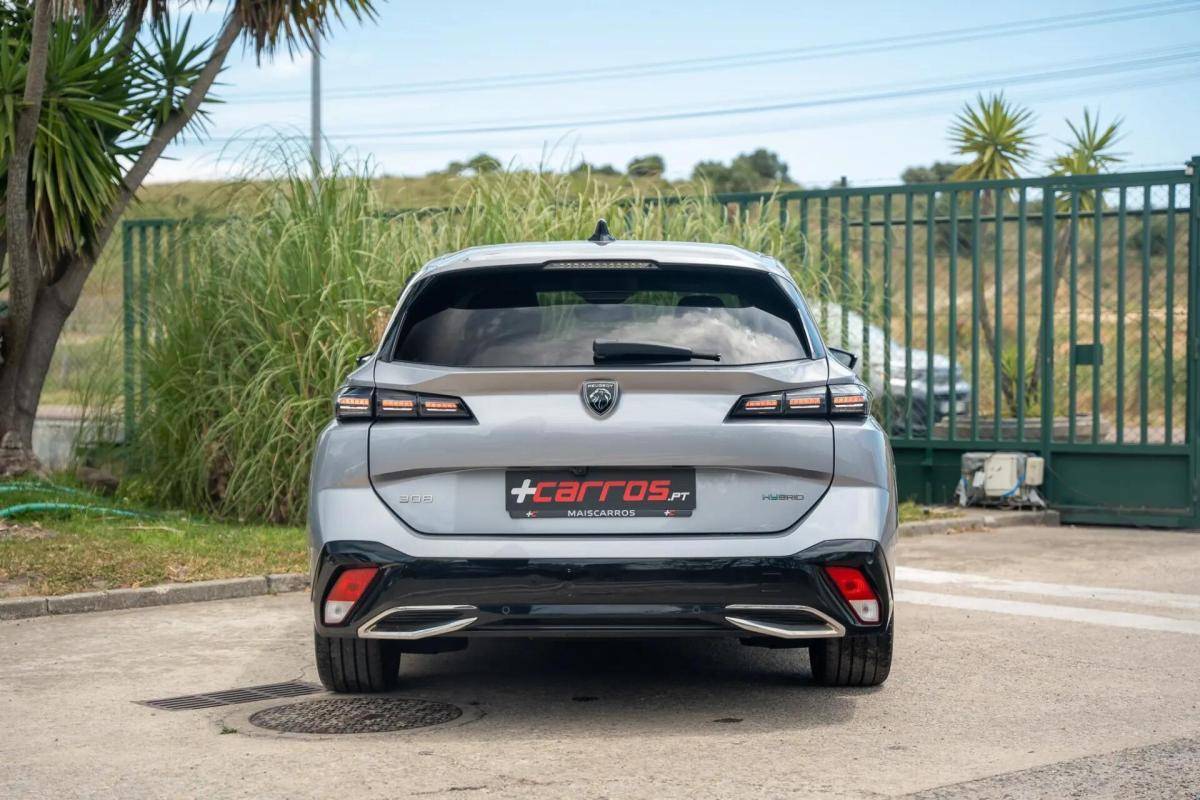 peugeot-308-sw-2022-hibrido-a-gasolina-1598cc