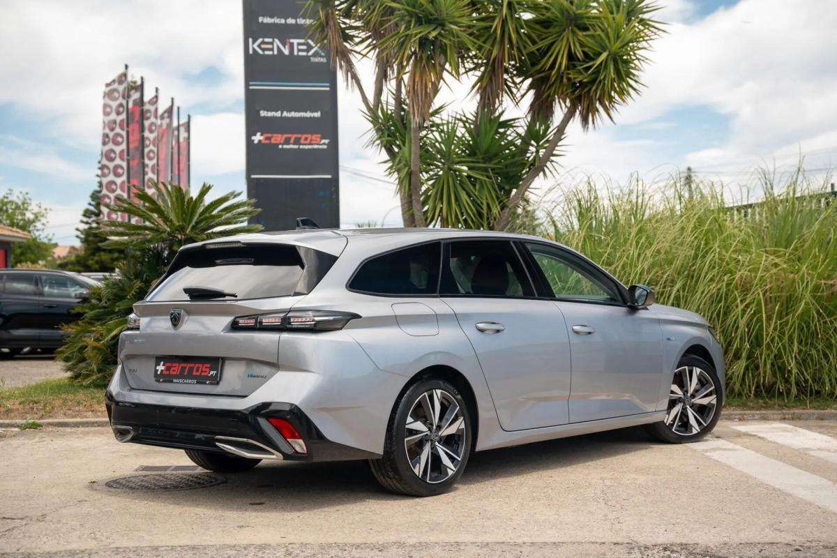 peugeot-308-sw-2022-hibrido-a-gasolina-1598cc