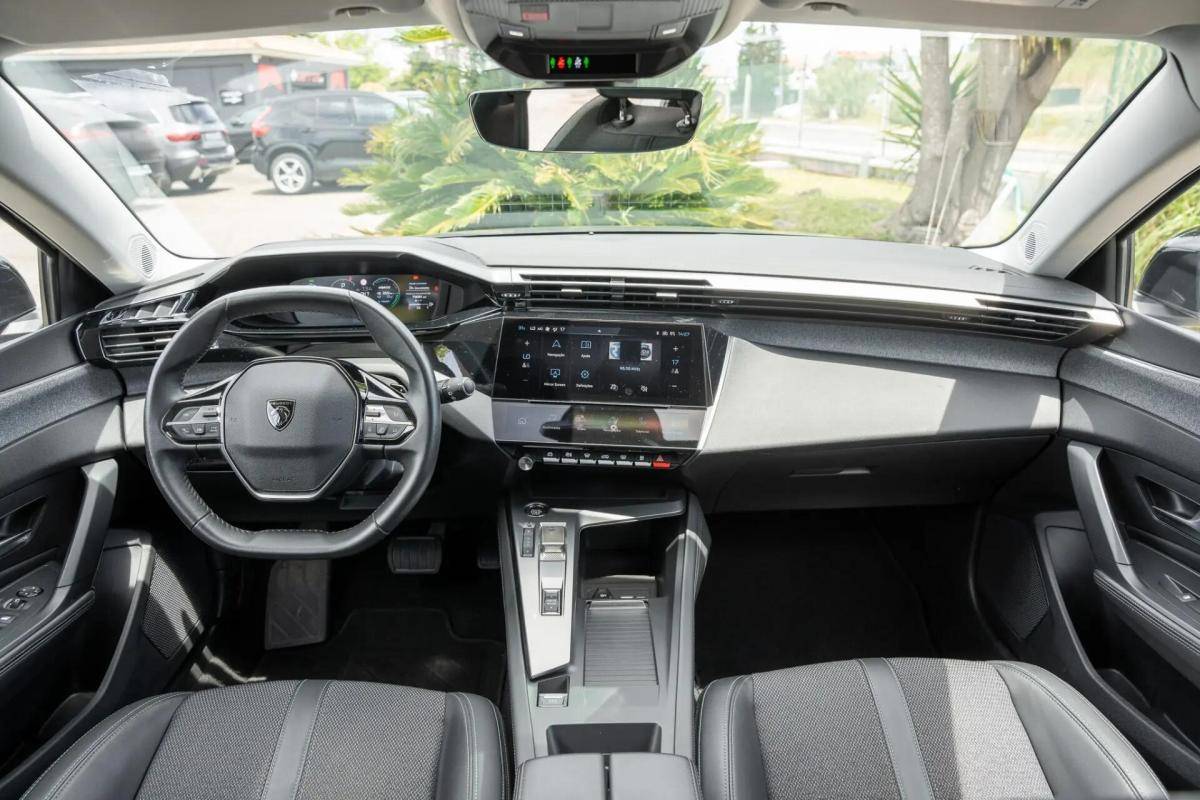 peugeot-308-sw-2022-hibrido-a-gasolina-1598cc