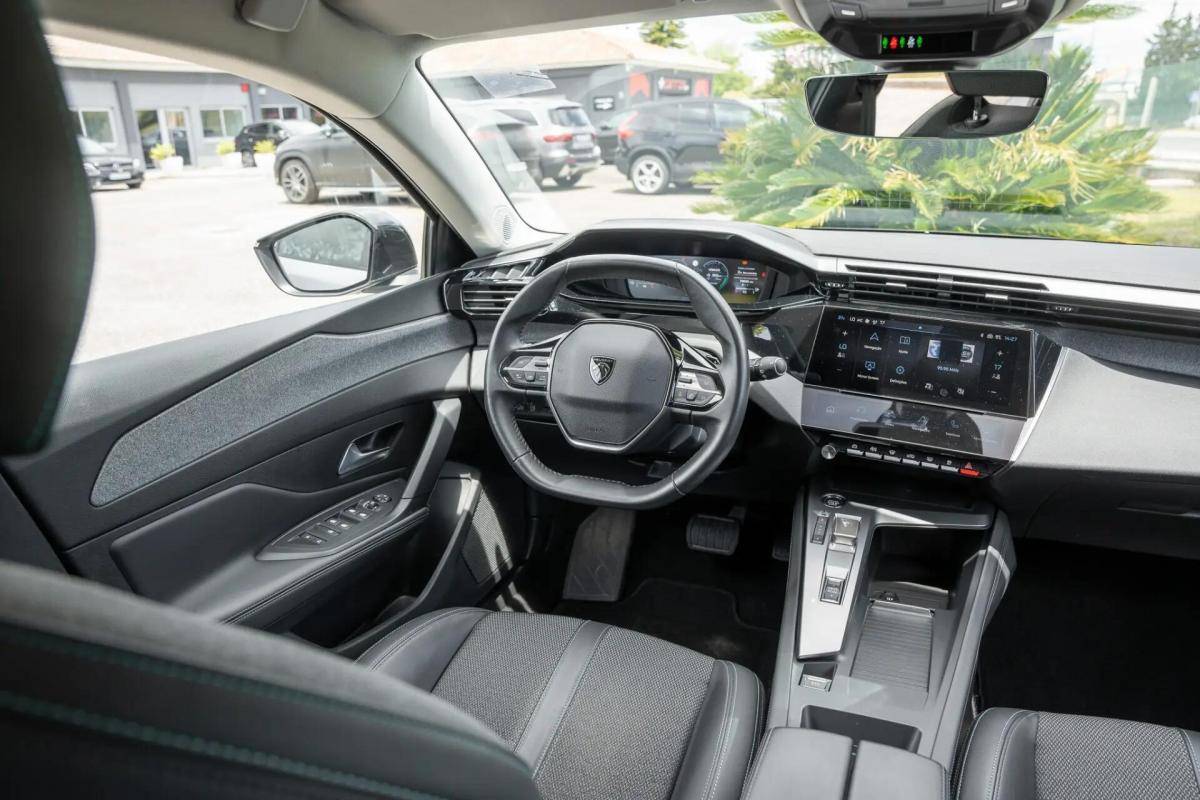 peugeot-308-sw-2022-hibrido-a-gasolina-1598cc