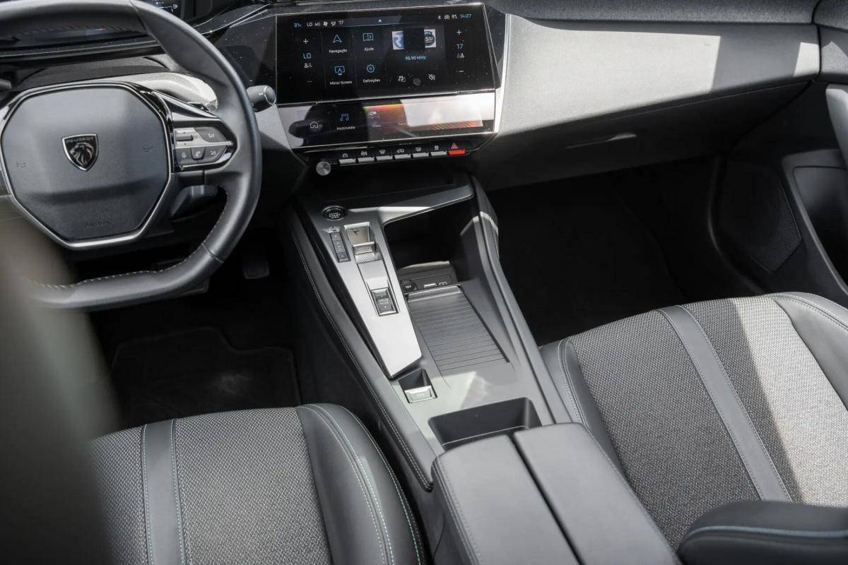 peugeot-308-sw-2022-hibrido-a-gasolina-1598cc