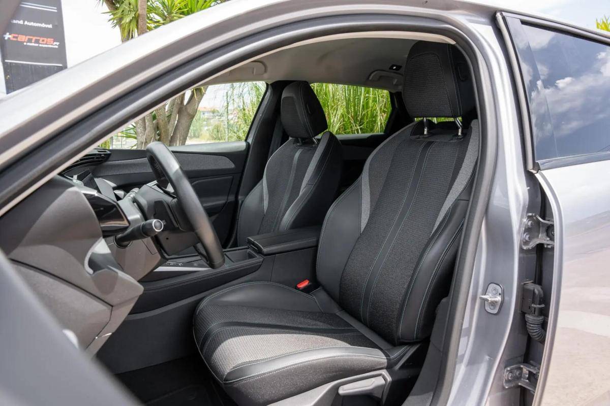 peugeot-308-sw-2022-hibrido-a-gasolina-1598cc