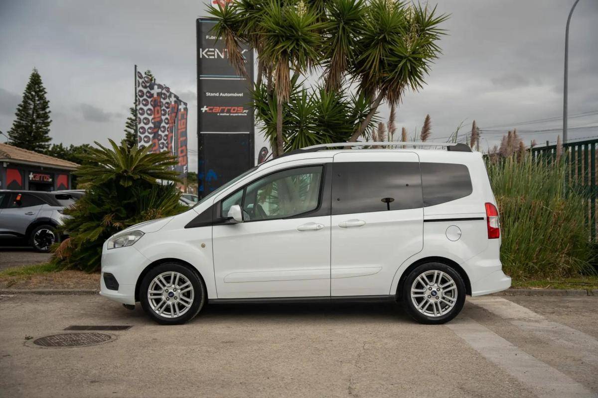 ford-tourneo-courier-2018-gasolina-998cc