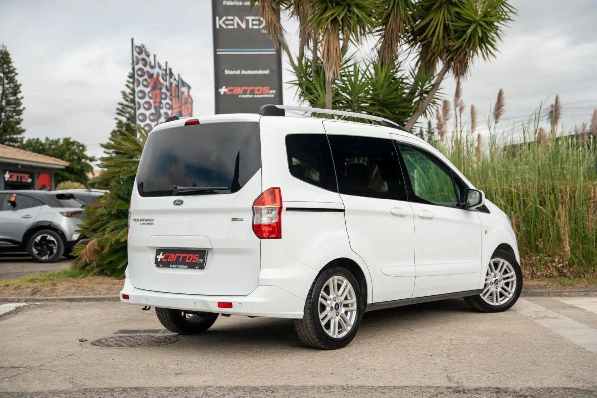 ford-tourneo-courier-2018-gasolina-998cc