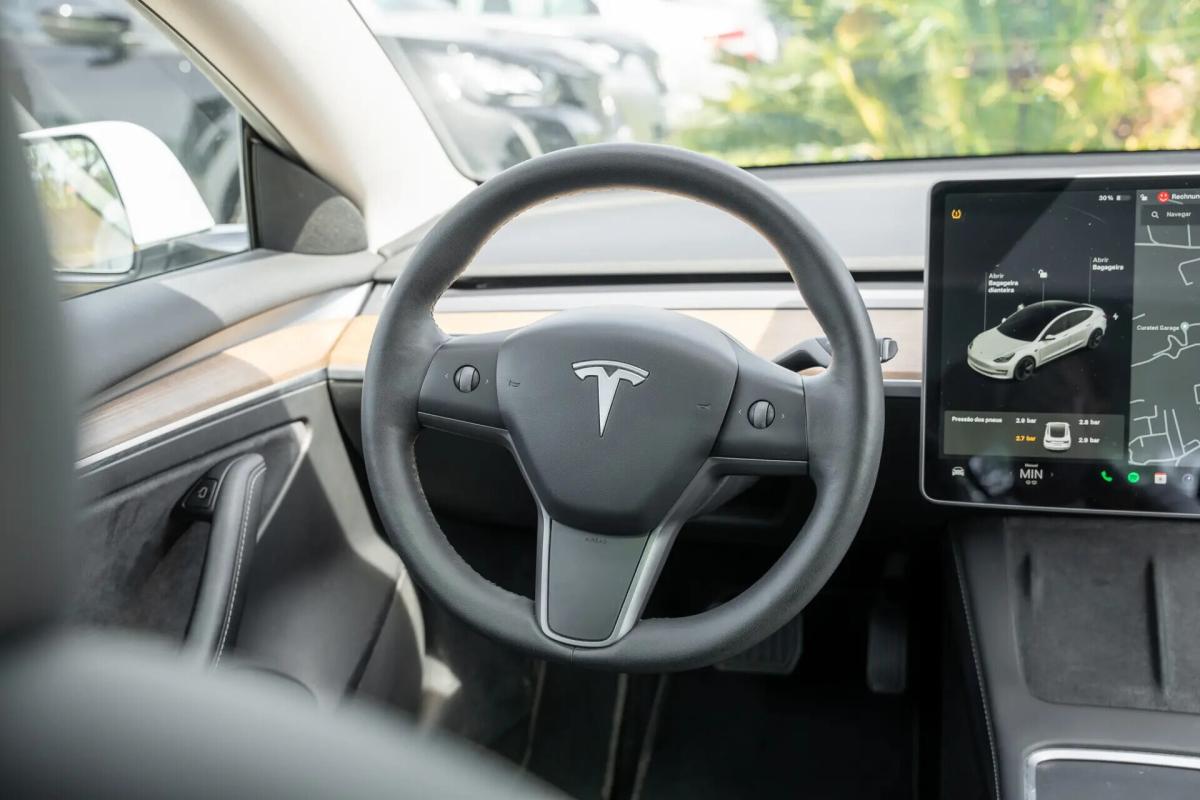 tesla-model-3-2023-eletrico-0cc