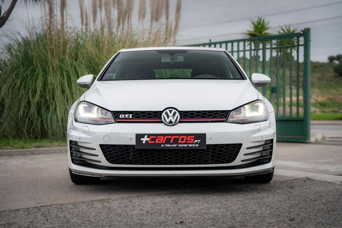 volkswagen-golf-2014-gasolina-1984cc