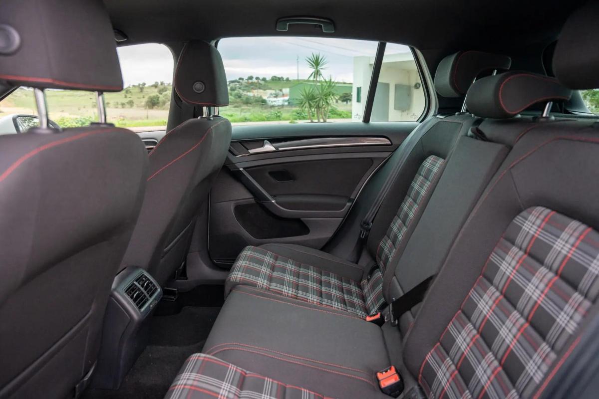 volkswagen-golf-2014-gasolina-1984cc