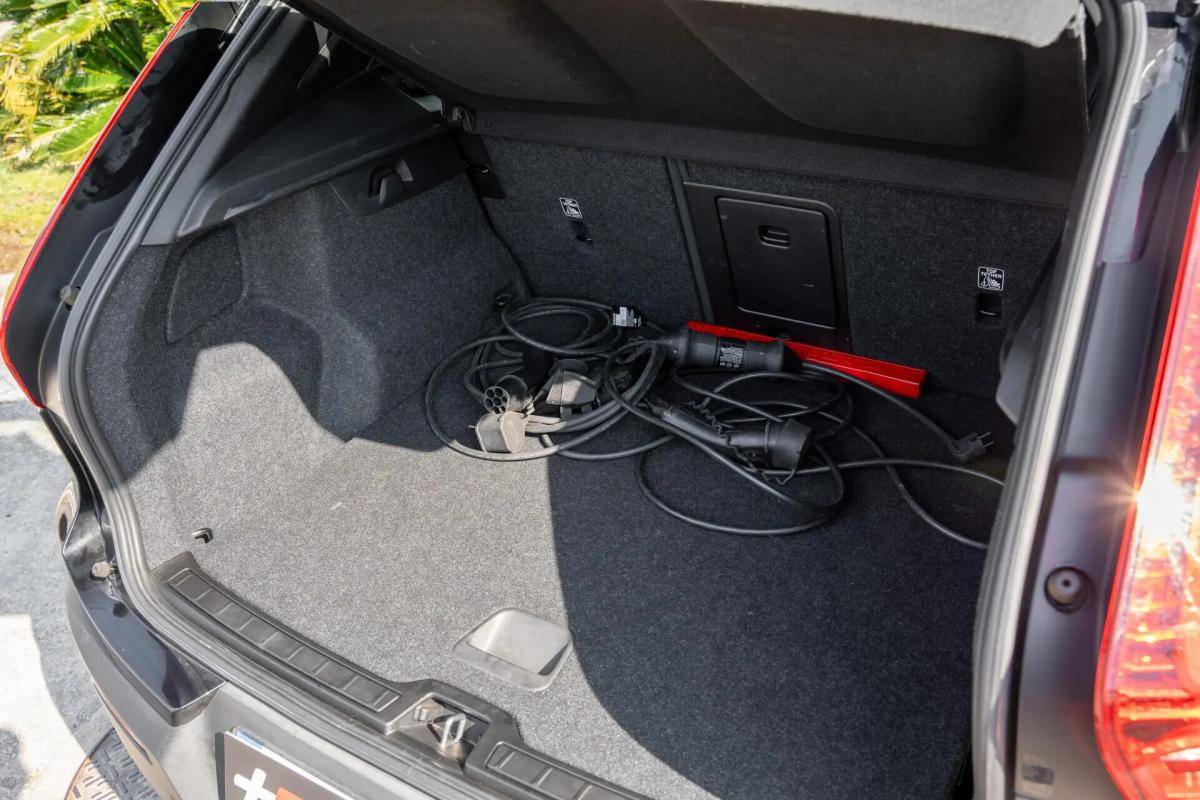 volvo-xc40-2021-hibrido-a-gasolina-1477cc