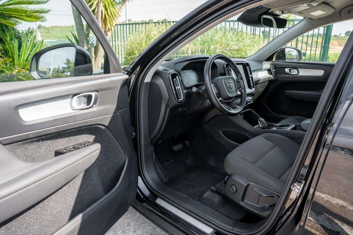 volvo-xc40-2021-hibrido-a-gasolina-1477cc