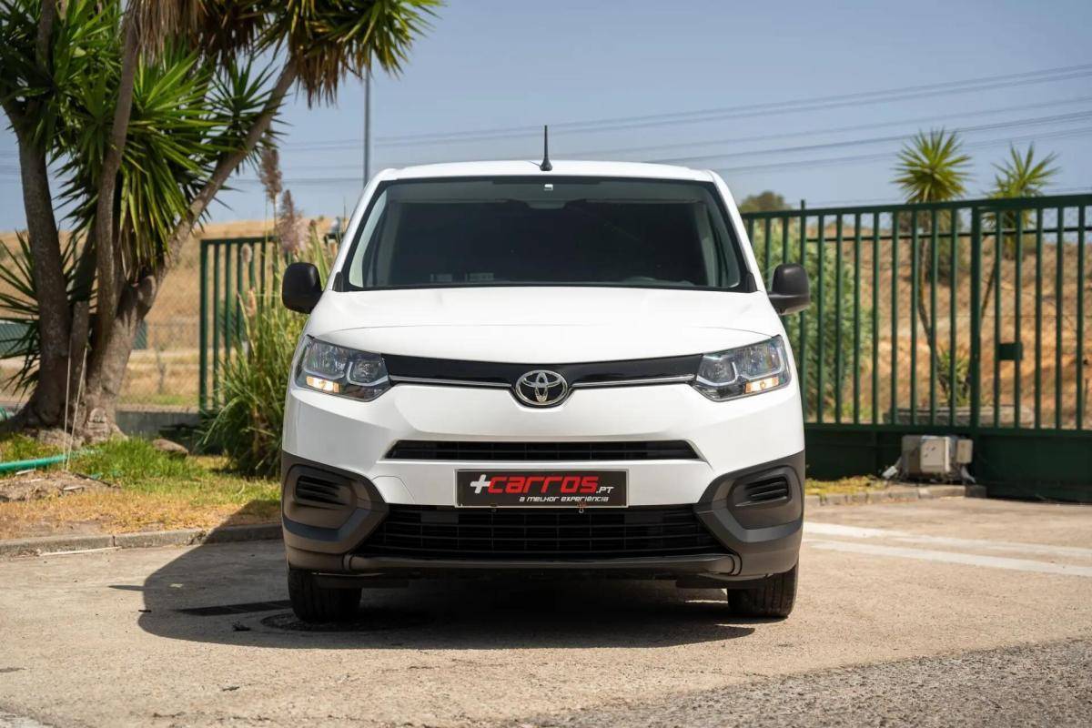 toyota-proace-2022-diesel-1499cc