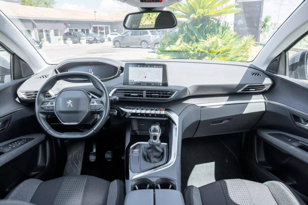 peugeot-3008-2020-diesel-1499cc