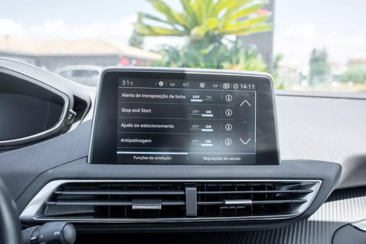 peugeot-3008-2020-diesel-1499cc