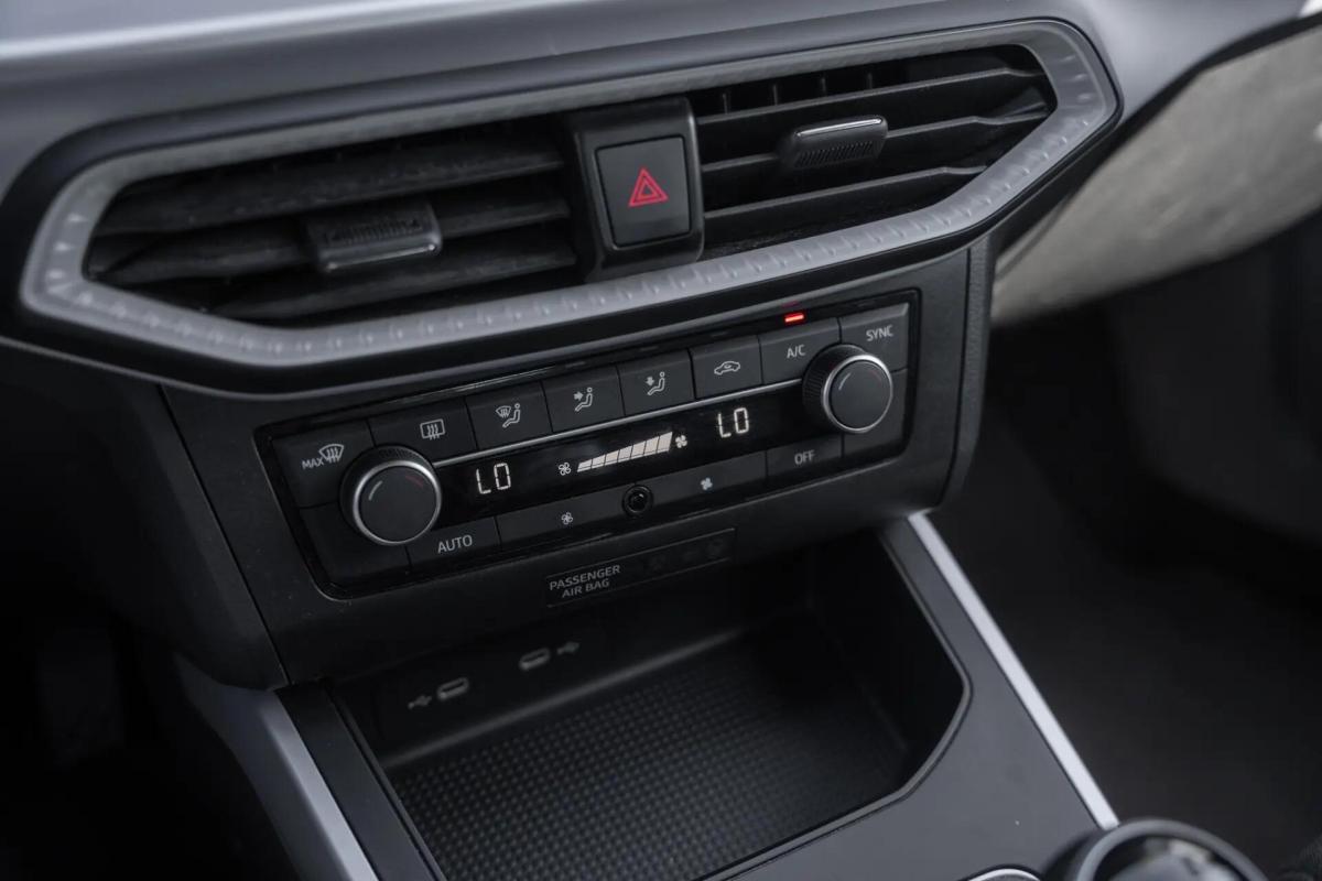 seat-arona-2024-gasolina-999cc