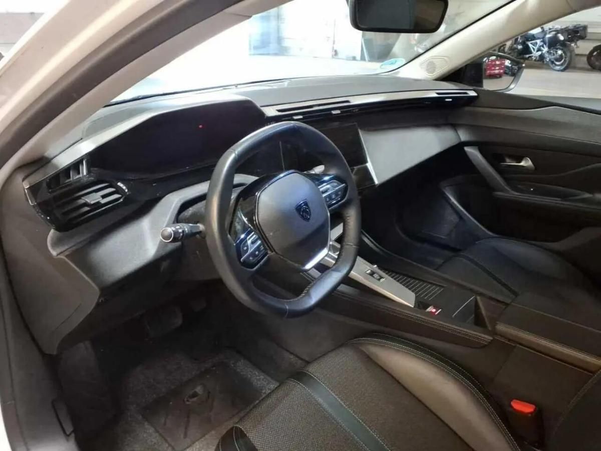 peugeot-308-sw-2023-diesel-1499cc