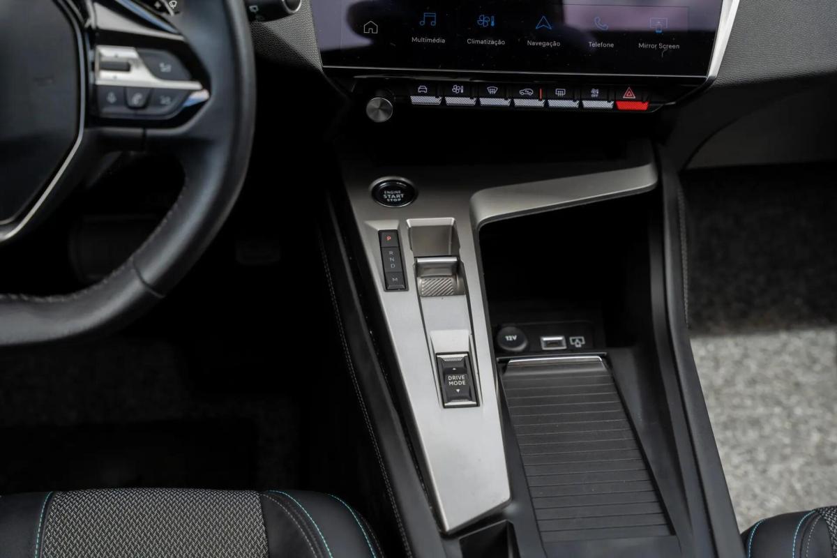 peugeot-308-sw-2023-diesel-1499cc