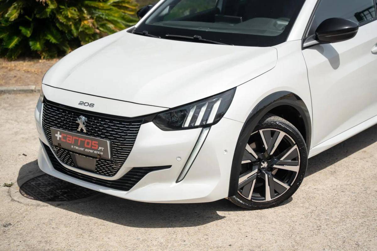 peugeot-208-2022-diesel-1499cc
