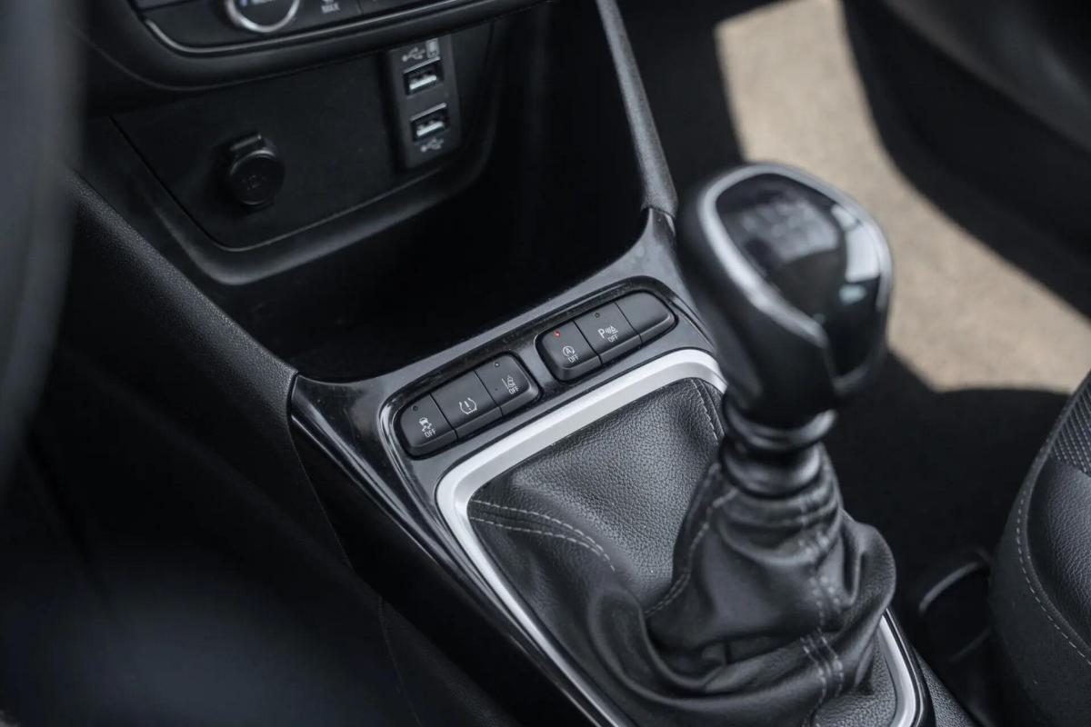 opel-crossland-2022-gasolina-1199cc
