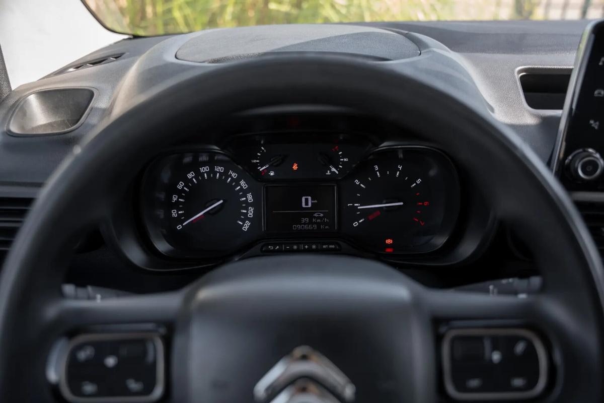 citroen-berlingo-2021-diesel-1499cc
