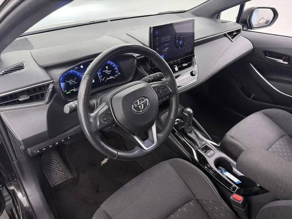 toyota-corolla-2023-hibrido-a-gasolina-1798cc
