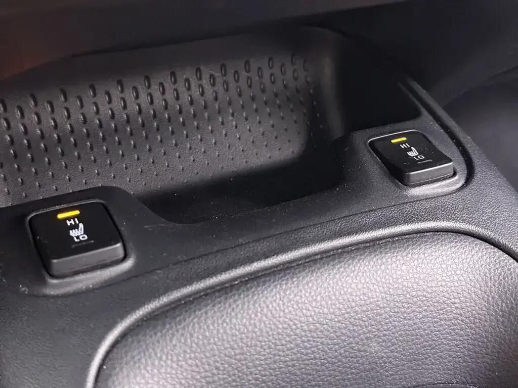 toyota-corolla-2023-hibrido-a-gasolina-1798cc