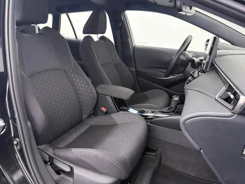toyota-corolla-2023-hibrido-a-gasolina-1798cc