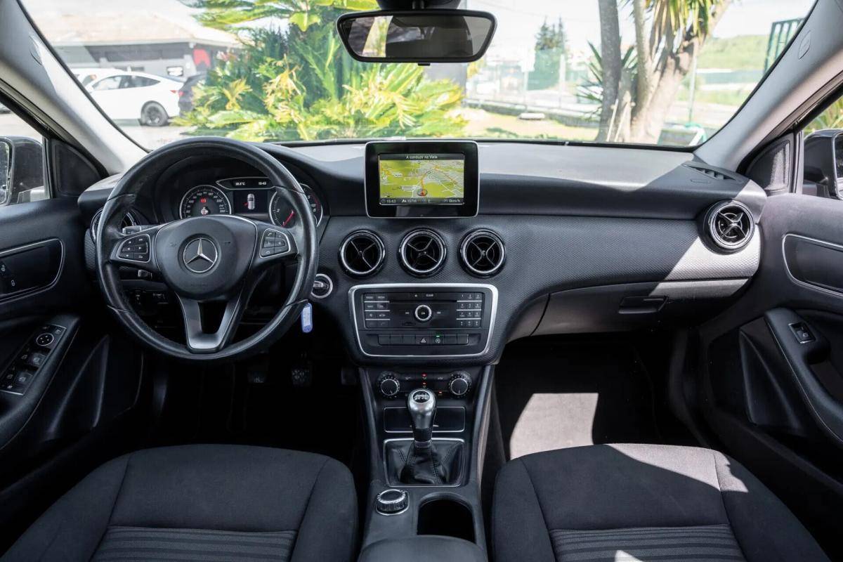 mercedes-benz-classe-a-a-180-d-blueefficiency-2018-diesel-1461cc