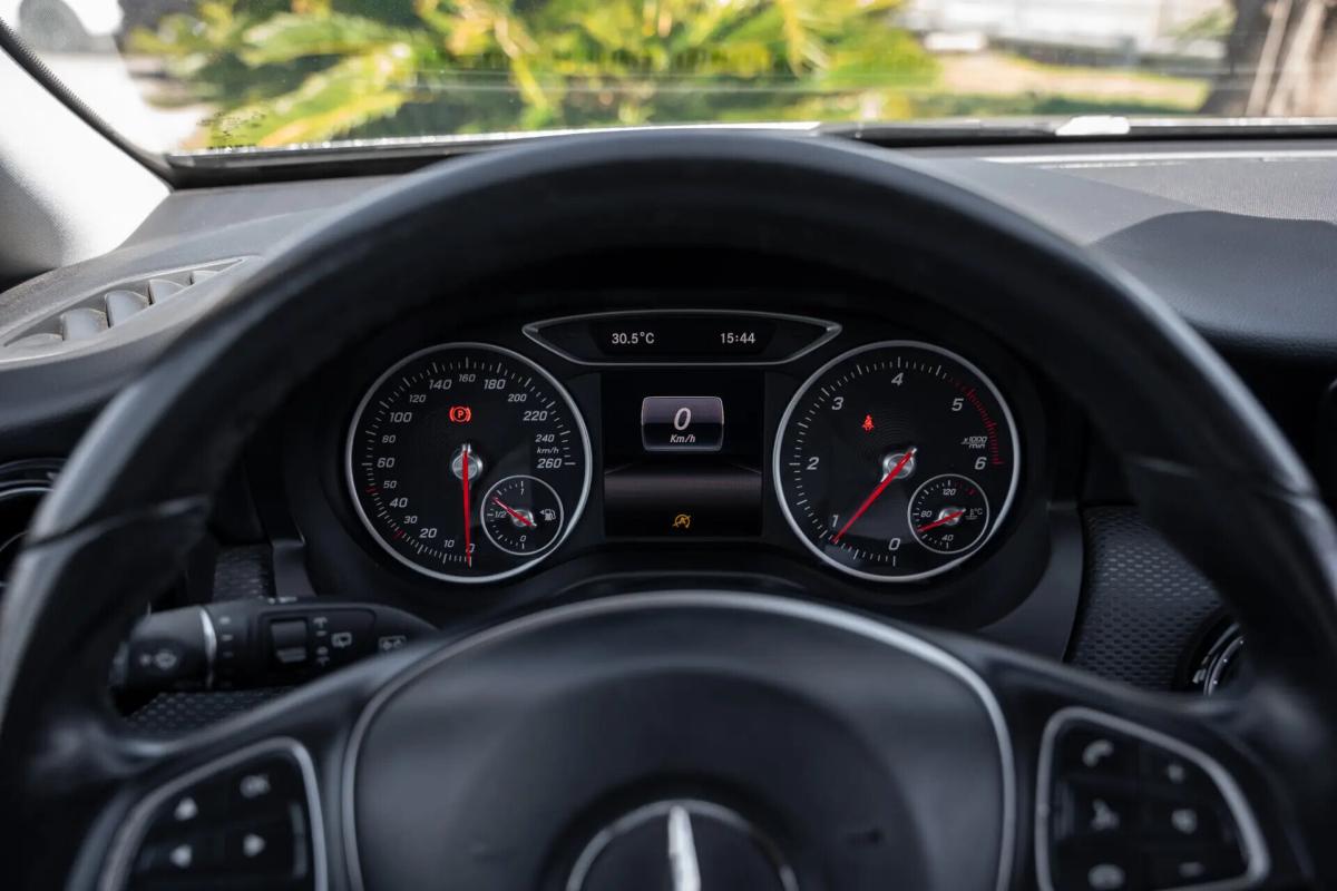 mercedes-benz-classe-a-a-180-d-blueefficiency-2018-diesel-1461cc
