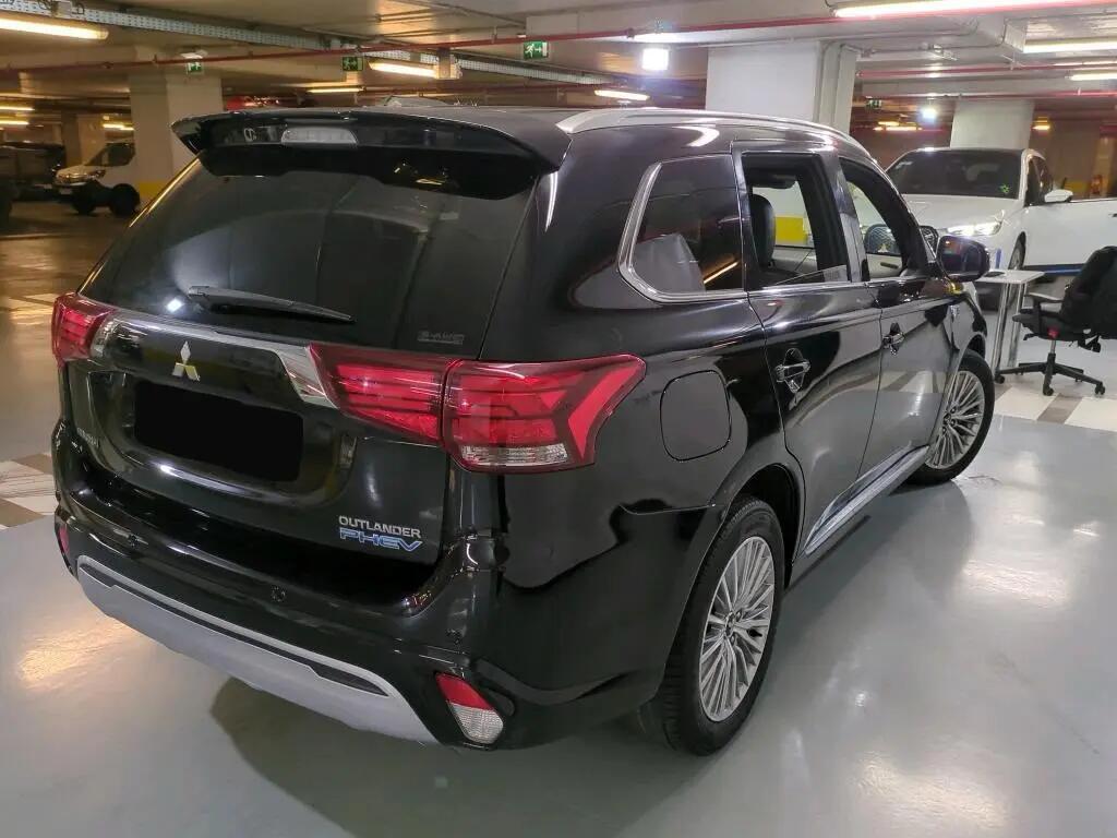 mitsubishi-outlander-2020-hibrido-a-gasolina-2360cc