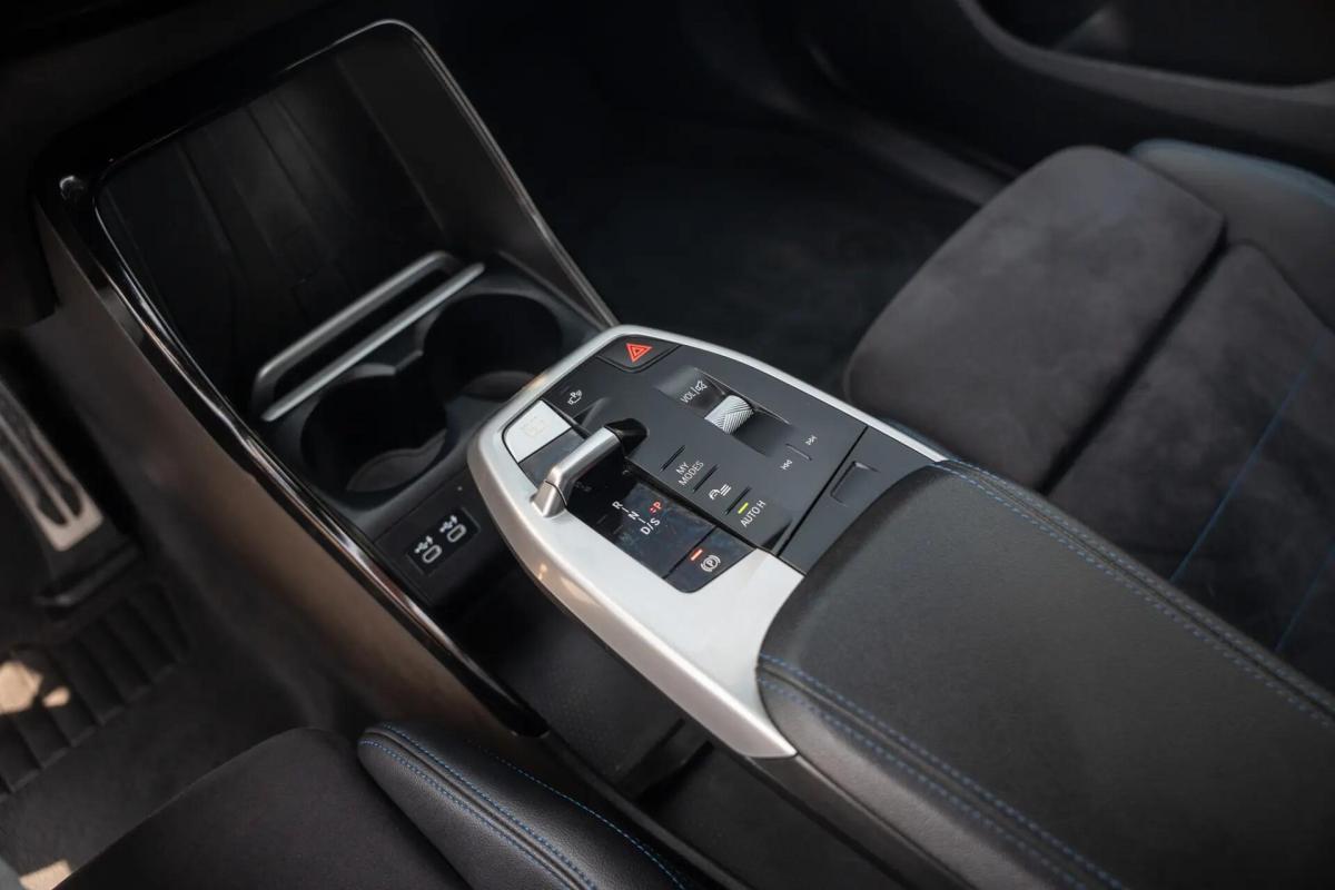bmw-serie-2-225e-xdrive-2023-hibrido-a-gasolina-1499cc