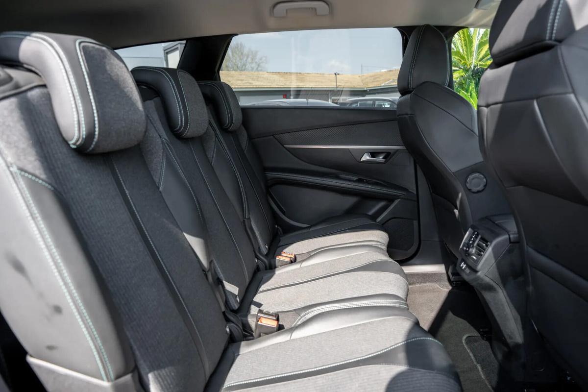 peugeot-5008-2022-diesel-1499cc