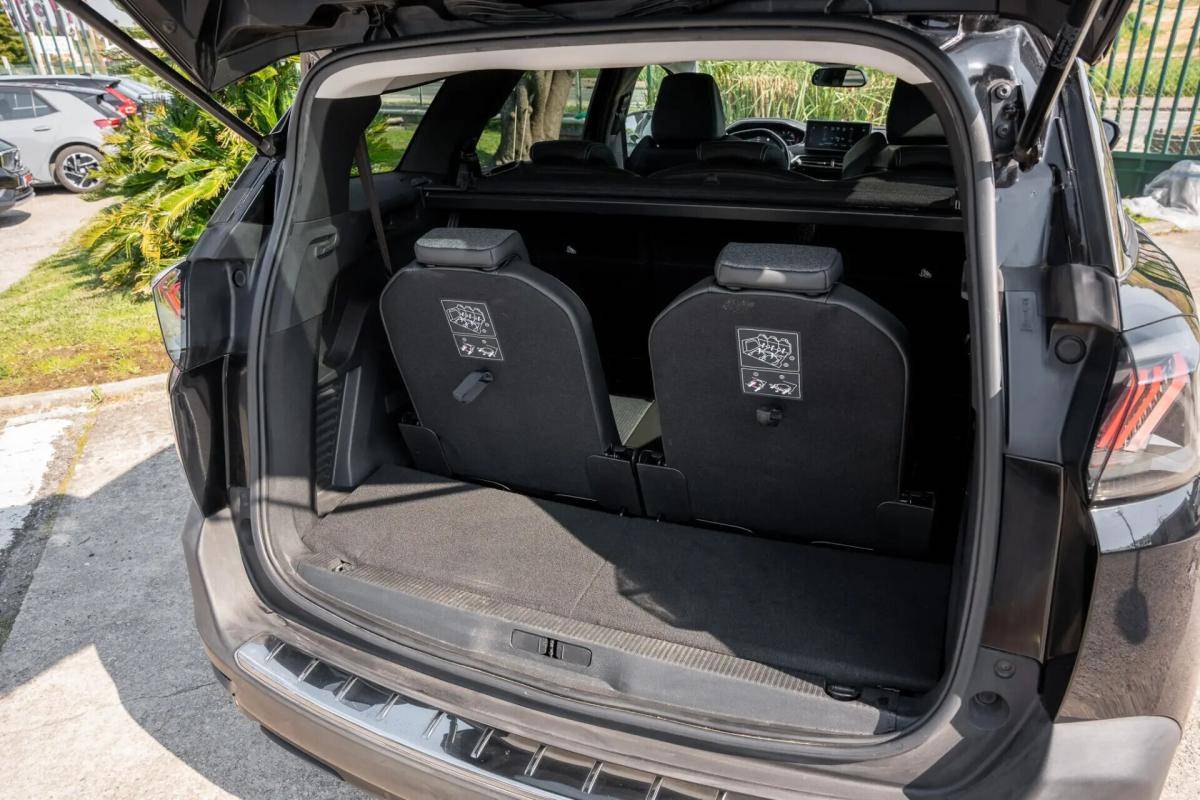peugeot-5008-2022-diesel-1499cc