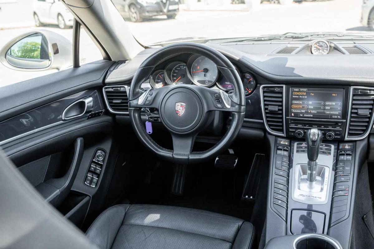 porsche-panamera-2012-hibrido-a-gasolina-2995cc