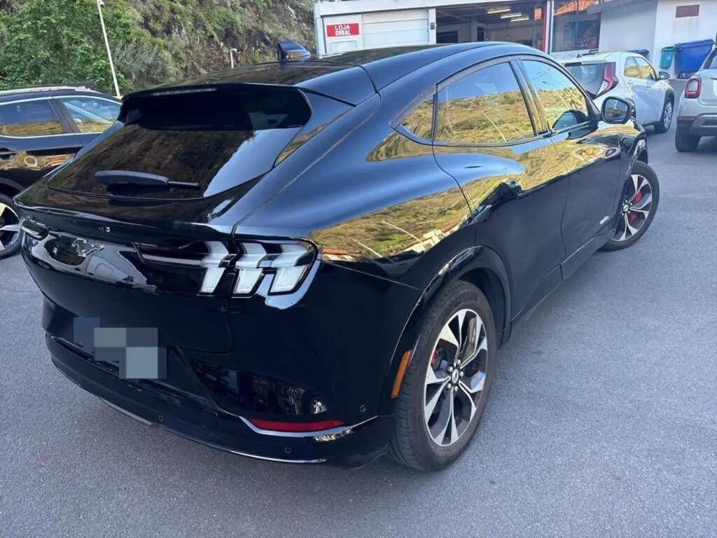 ford-mustang-mach-e-2023-eletrico-0cc