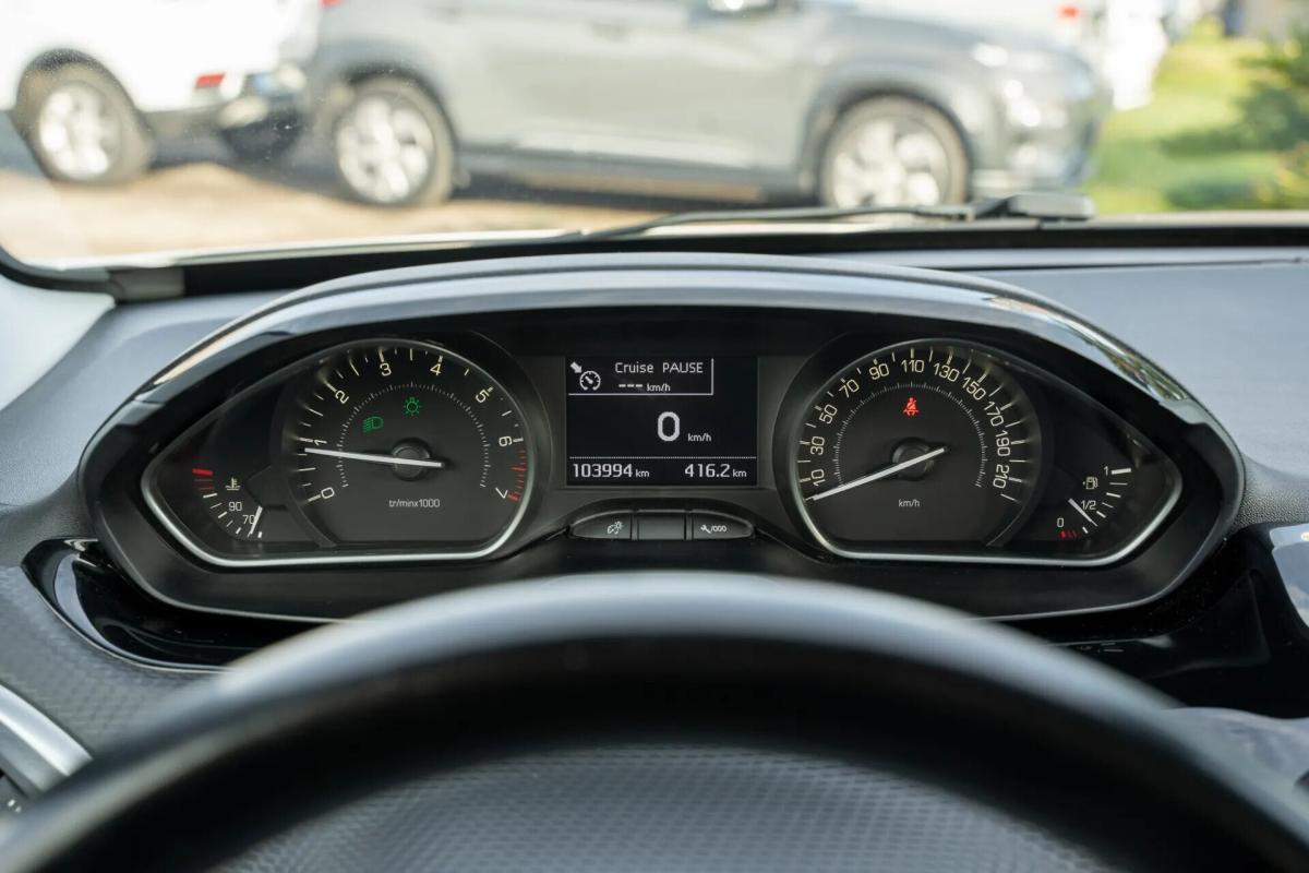 peugeot-208-2019-gasolina-1199cc