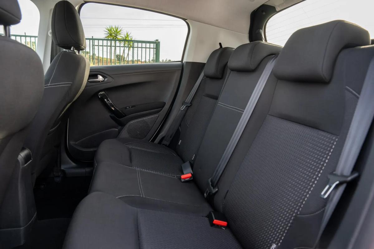 peugeot-208-2019-gasolina-1199cc